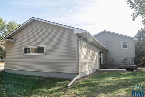 Tiny photo for 208 Iowa Ave NW Ave, Orange City, IA 51041 (MLS # 831011)