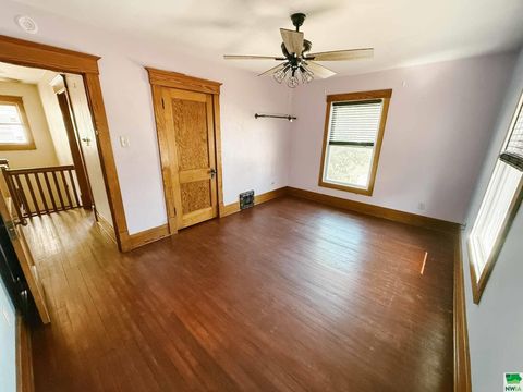 Tiny photo for 314 3rd St, Maurice, IA 51036 (MLS # 830045)