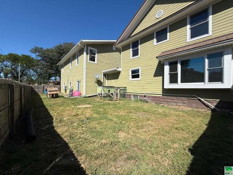 Tiny photo for 314 3rd St, Maurice, IA 51036 (MLS # 830045)