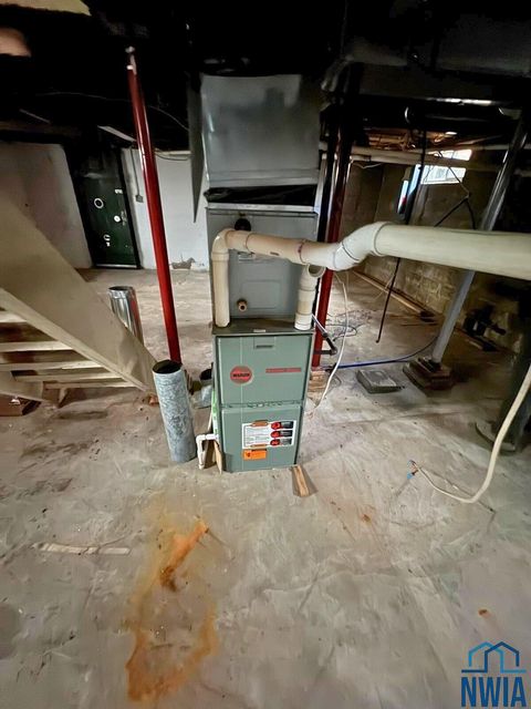 Tiny photo for 811 6th Avenue, Alton, IA 51003 (MLS # 830640)