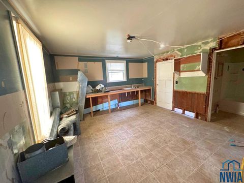 Tiny photo for 811 6th Avenue, Alton, IA 51003 (MLS # 830640)