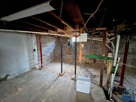 Tiny photo for 811 6th Avenue, Alton, IA 51003 (MLS # 830640)