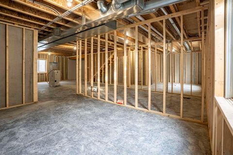 Tiny photo for 708 17th St SE, Orange City, IA 51041 (MLS # 828497)