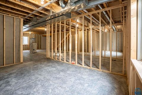 Tiny photo for 708 17th St SE, Orange City, IA 51041 (MLS # 828497)