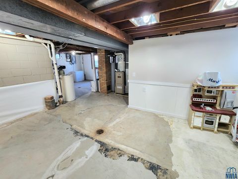 Tiny photo for 725 1st Ave. SW Ave, Sioux Center, IA 51250 (MLS # 831106)