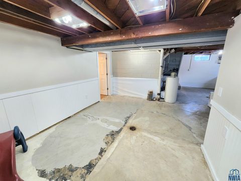 Tiny photo for 725 1st Ave. SW Ave, Sioux Center, IA 51250 (MLS # 831106)