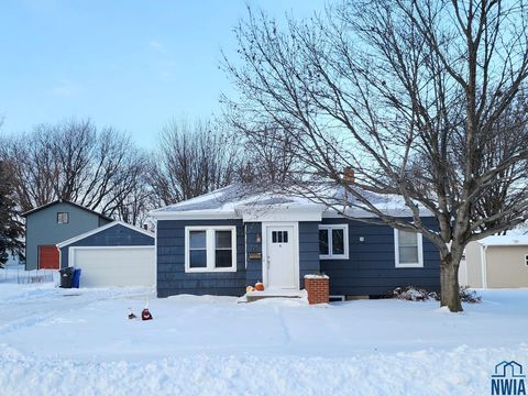 Tiny photo for 725 1st Ave. SW Ave, Sioux Center, IA 51250 (MLS # 831106)