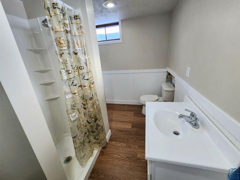 Tiny photo for 725 1st Ave. SW Ave, Sioux Center, IA 51250 (MLS # 831106)