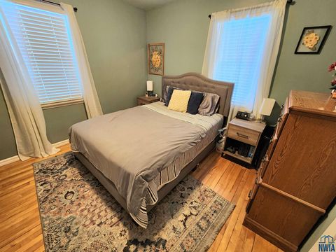 Tiny photo for 725 1st Ave. SW Ave, Sioux Center, IA 51250 (MLS # 831106)