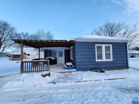 Tiny photo for 725 1st Ave. SW Ave, Sioux Center, IA 51250 (MLS # 831106)