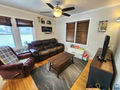 Tiny photo for 725 1st Ave. SW Ave, Sioux Center, IA 51250 (MLS # 831106)