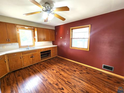 Tiny photo for 1008 4th Avenue, Alton, IA 51003 (MLS # 830524)