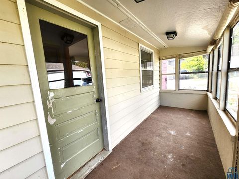 Tiny photo for 1008 4th Avenue, Alton, IA 51003 (MLS # 830524)