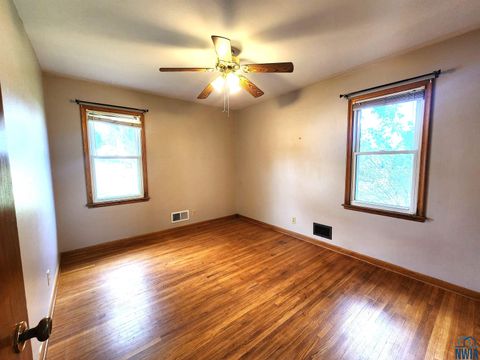 Tiny photo for 1008 4th Avenue, Alton, IA 51003 (MLS # 830524)