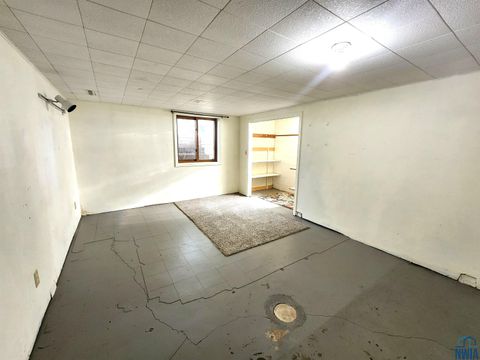 Tiny photo for 1008 4th Avenue, Alton, IA 51003 (MLS # 830524)