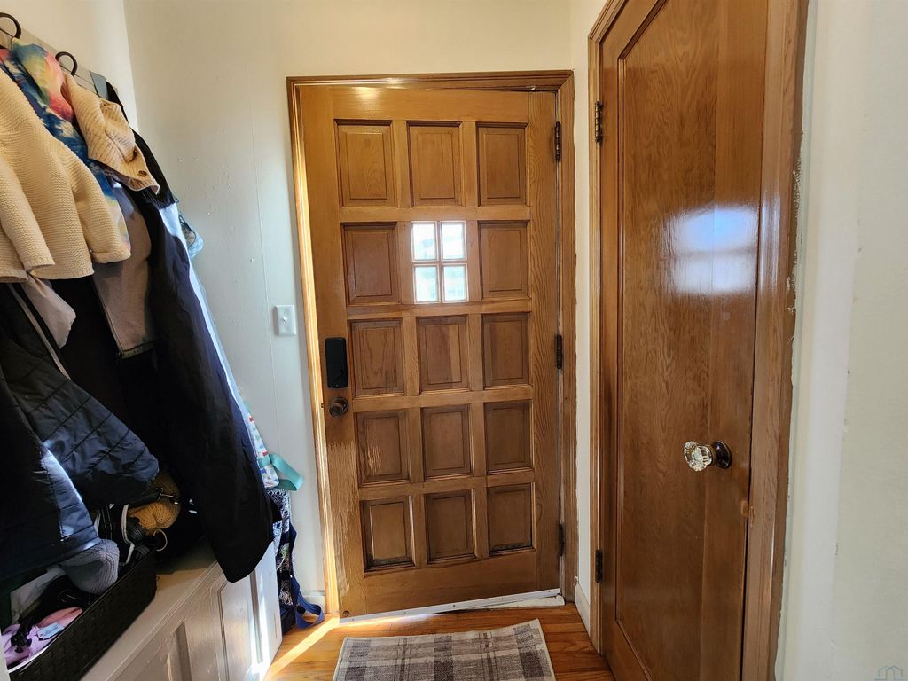 Photo of 115 5th St SE St, Orange City, IA 51041 (MLS # 831896)