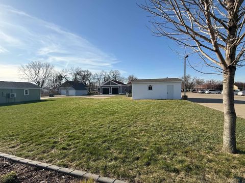 Tiny photo for 110 5th St NE, Orange City, IA 51041 (MLS # 832380)