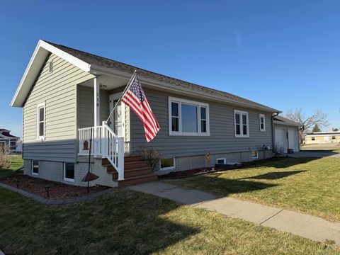 Tiny photo for 110 5th St NE, Orange City, IA 51041 (MLS # 832380)