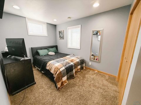 Tiny photo for 110 5th St NE, Orange City, IA 51041 (MLS # 832380)