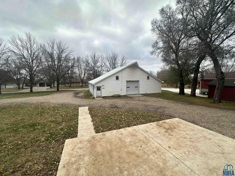 Tiny photo for 1140 14th Street, Sheldon, IA 51201 (MLS # 826979)