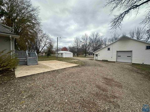 Tiny photo for 1140 14th Street, Sheldon, IA 51201 (MLS # 826979)