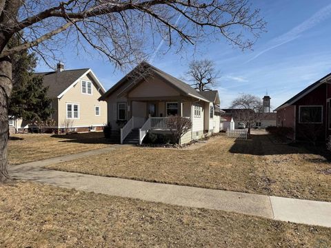 Tiny photo for 413 Central Ave SE Ave, Orange City, IA 51041 (MLS # 831986)