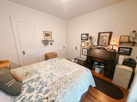 Tiny photo for 413 Central Ave SE Ave, Orange City, IA 51041 (MLS # 831986)