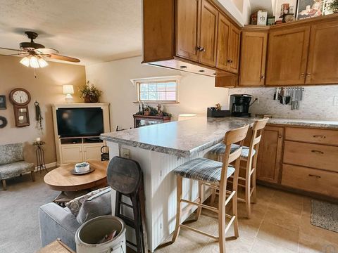 Tiny photo for 413 Central Ave SE Ave, Orange City, IA 51041 (MLS # 831986)