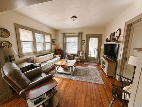 Tiny photo for 413 Central Ave SE Ave, Orange City, IA 51041 (MLS # 831986)