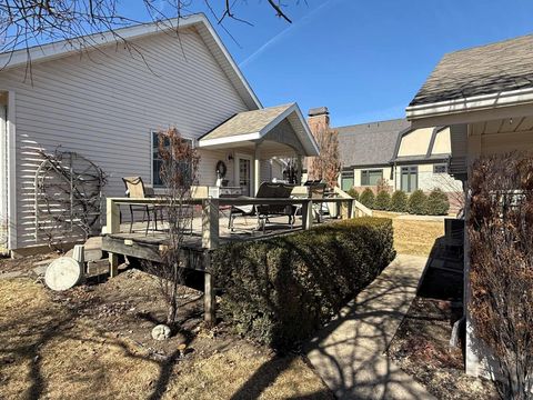 Tiny photo for 413 Central Ave SE Ave, Orange City, IA 51041 (MLS # 831986)