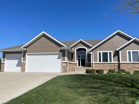 Townhouse in Dakota Dunes SD 251 La Costa Lane.jpg