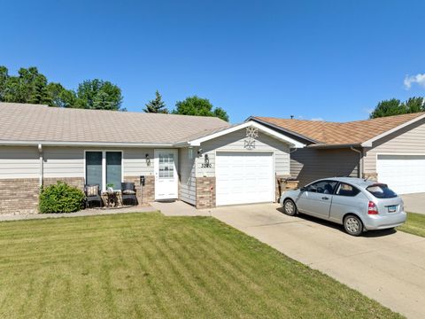 3220 10th St SW, Minot, ND 58701 - #: 241200