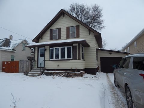 206 6th St NW, Minot, ND 58703 - #: 240165