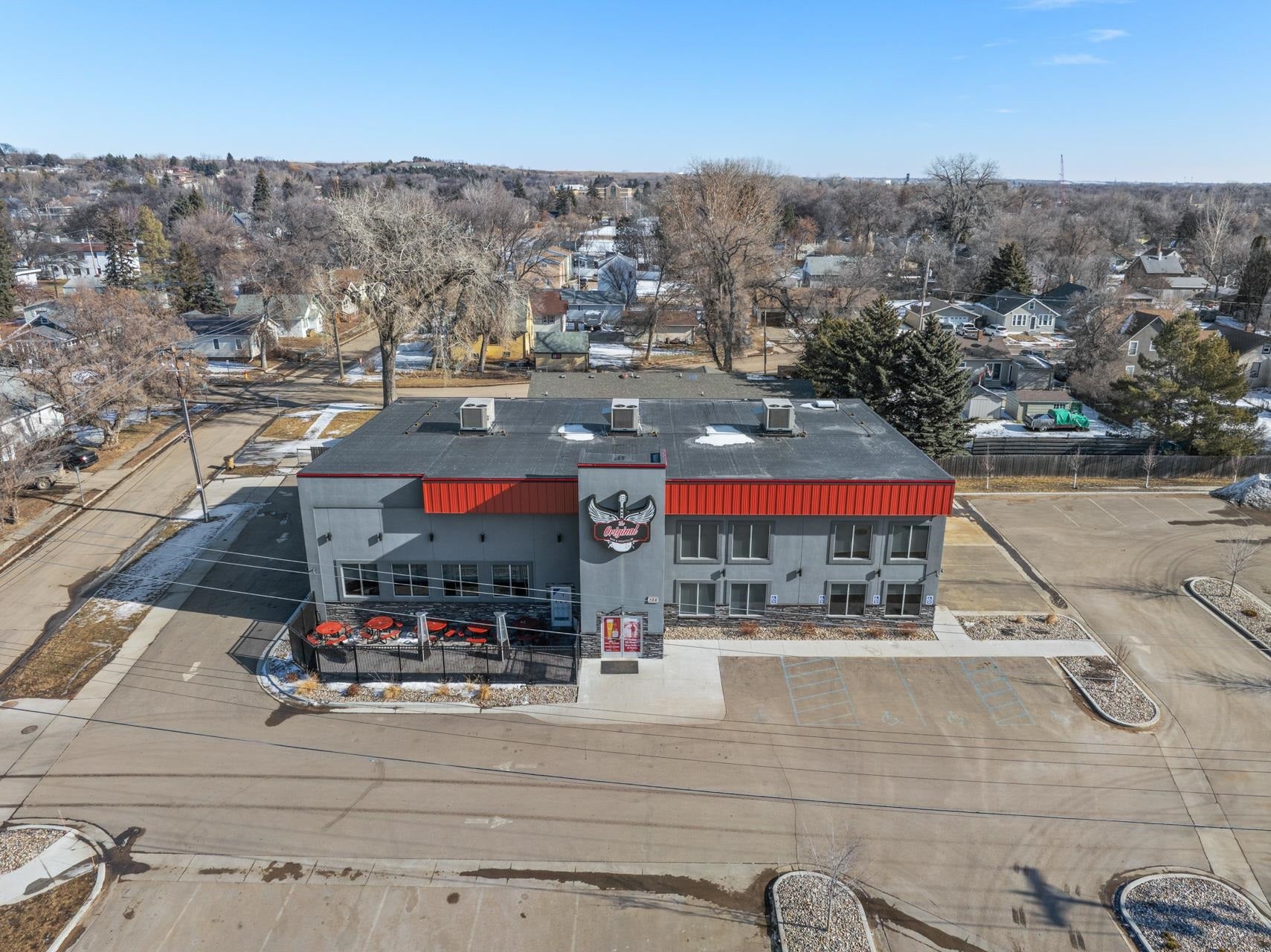 720 N Broadway