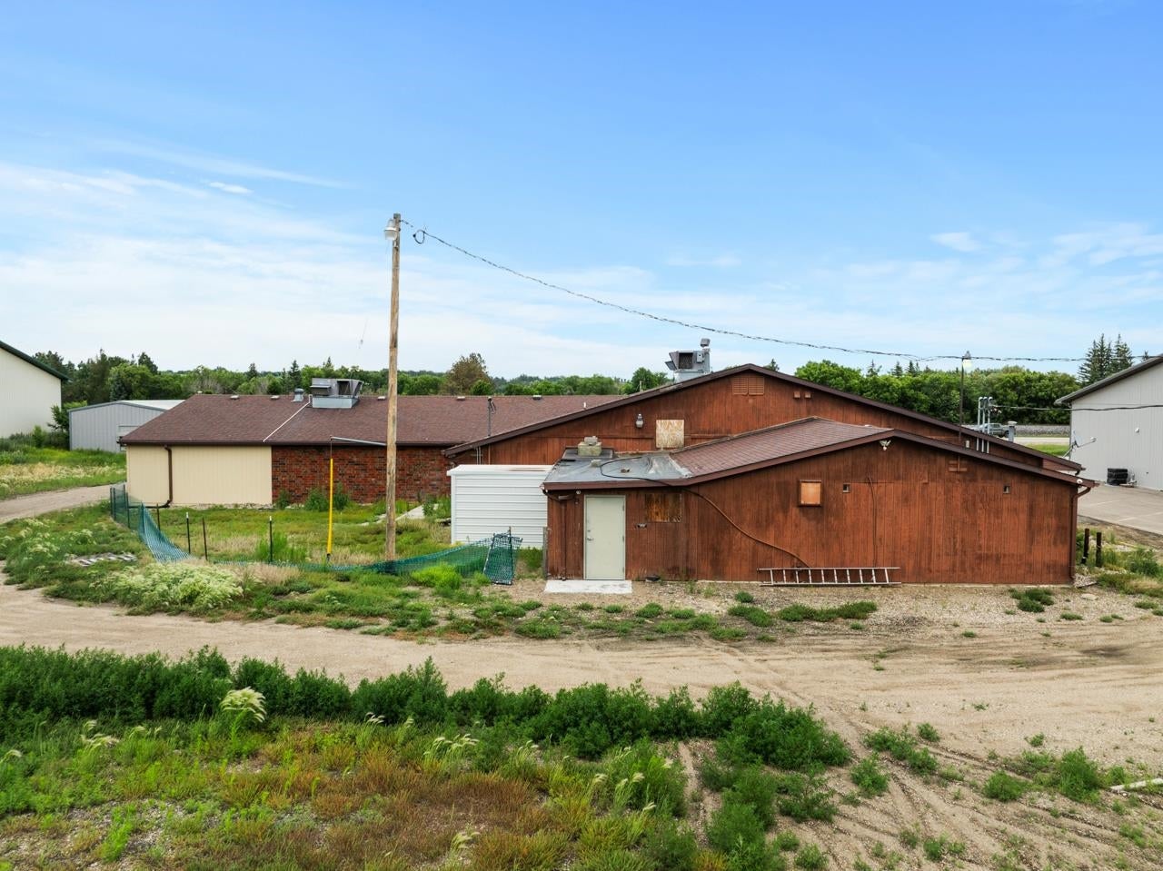 7101 HWY 2 & 52 W