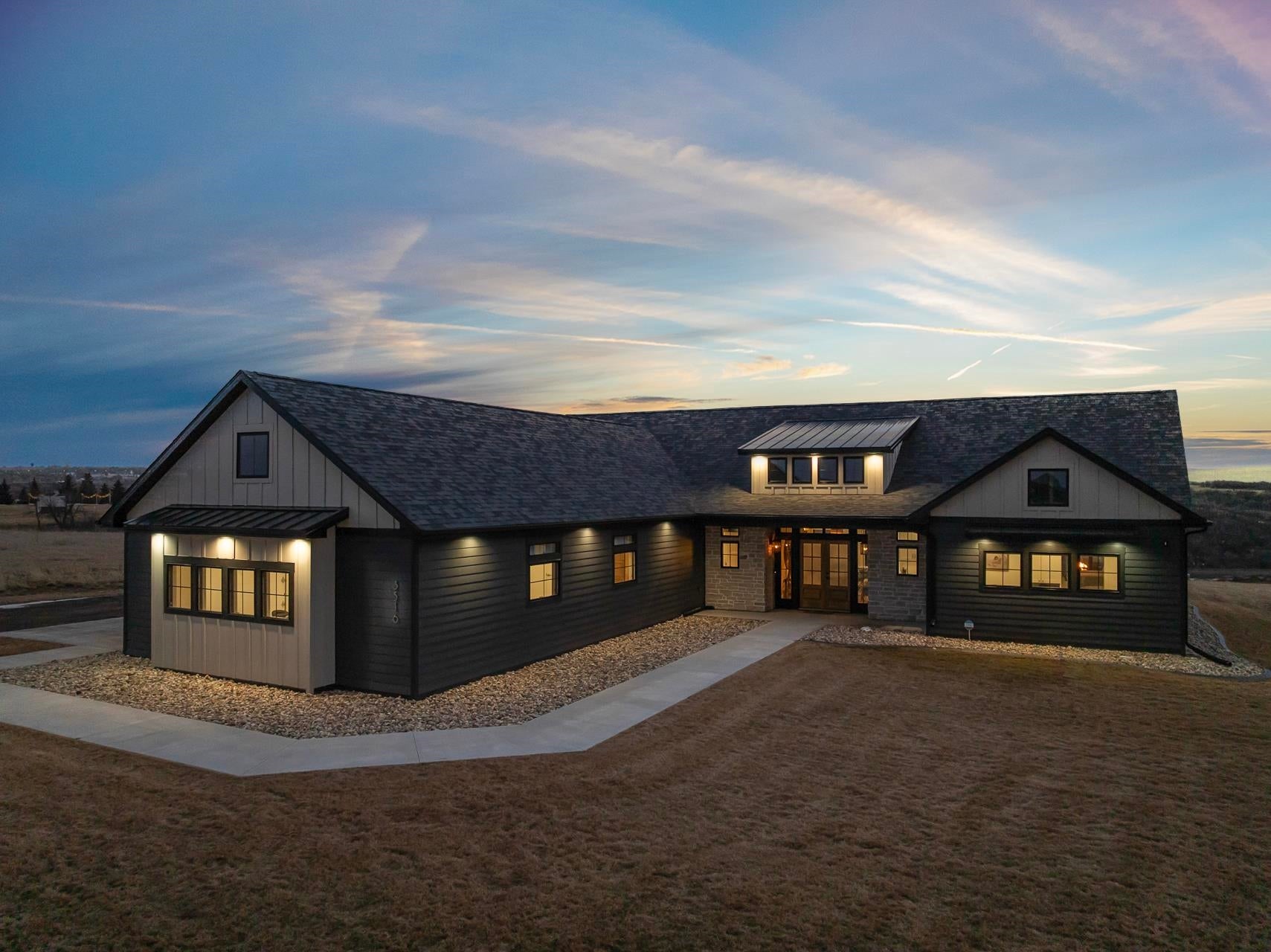3516 Grayson Dr