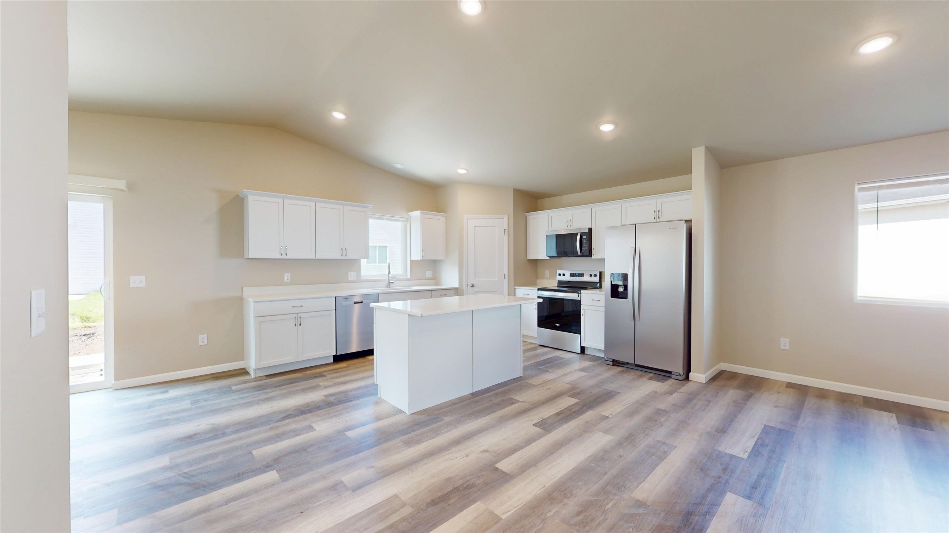 2208 23rd Ave. NW