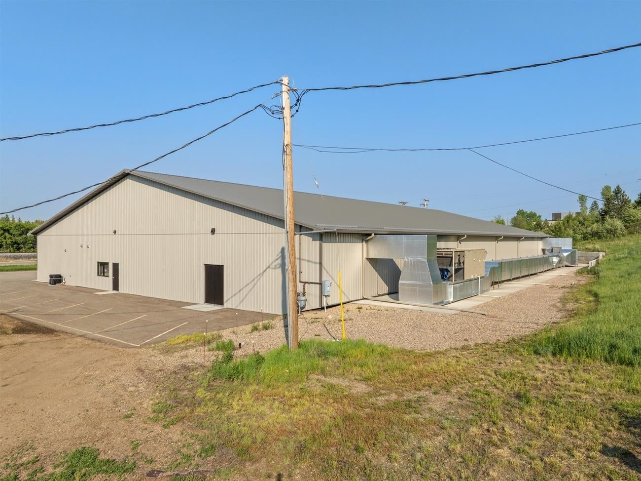 7051 HWY 2 & 52 W
