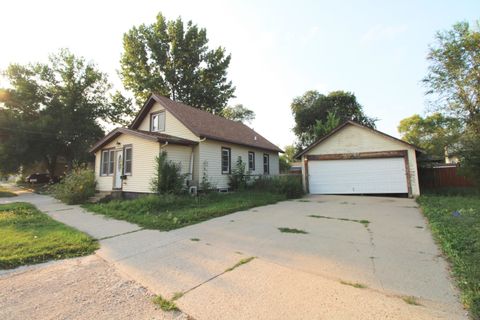 308 NW 5th Ave, Minot, ND 58703 - #: 241532