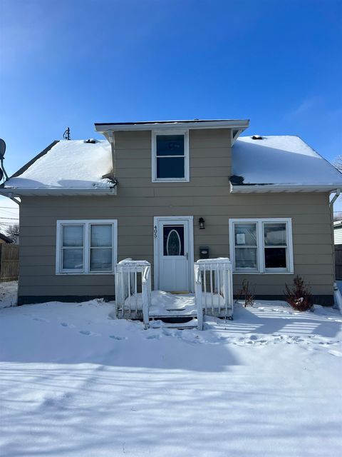 405 NW 18th St, Minot, ND 58703 - #: 240198