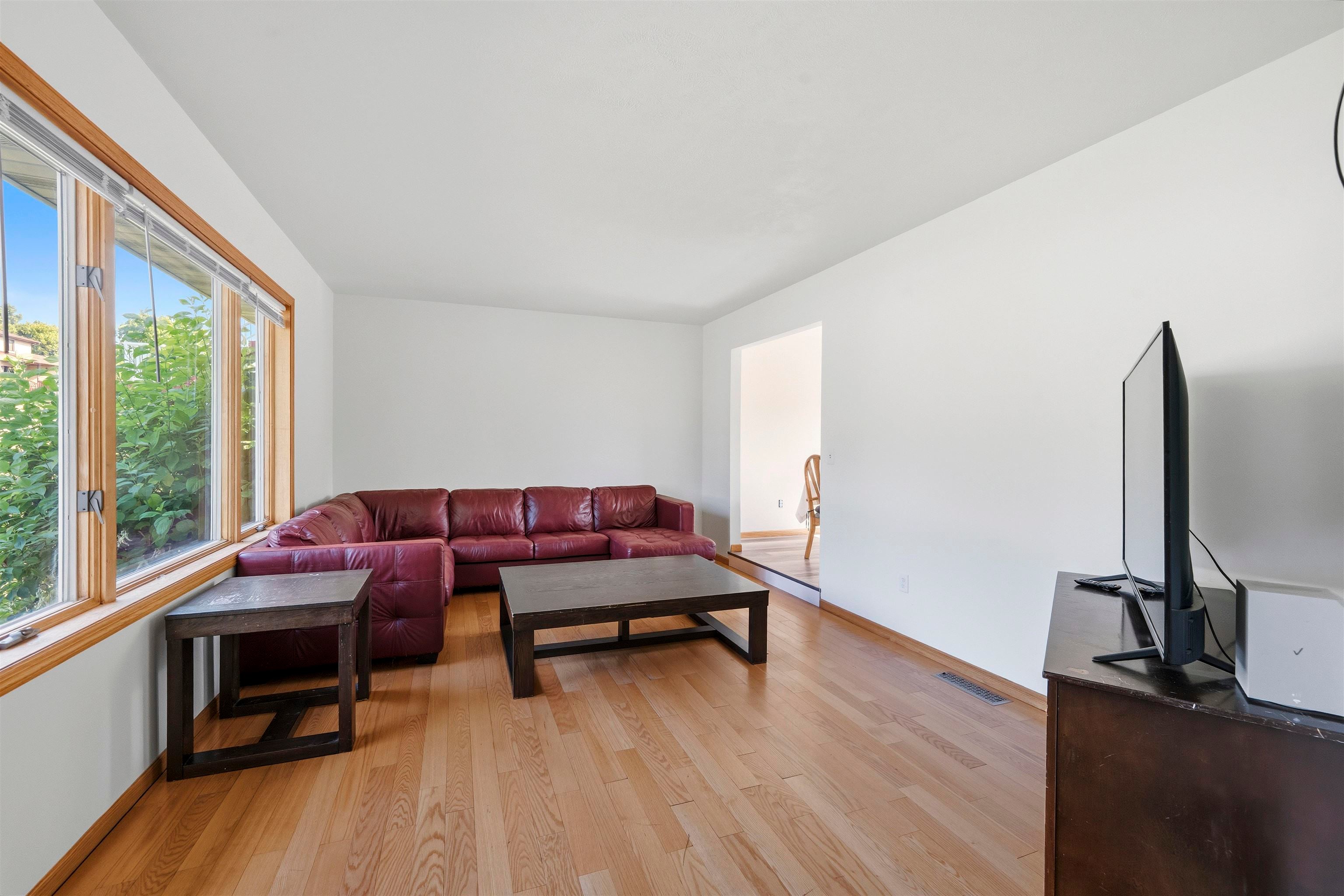 1204 6th Street NE