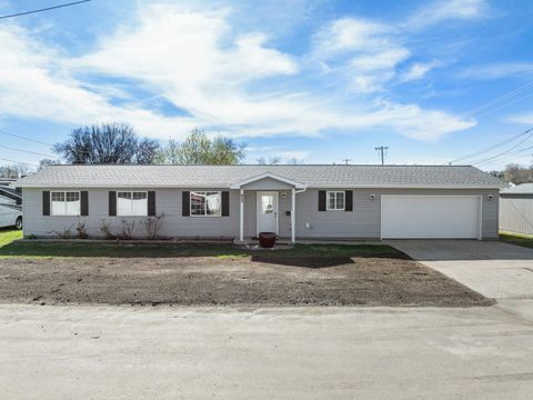 425 15th Street NW, Minot, ND 58703 - #: 240711