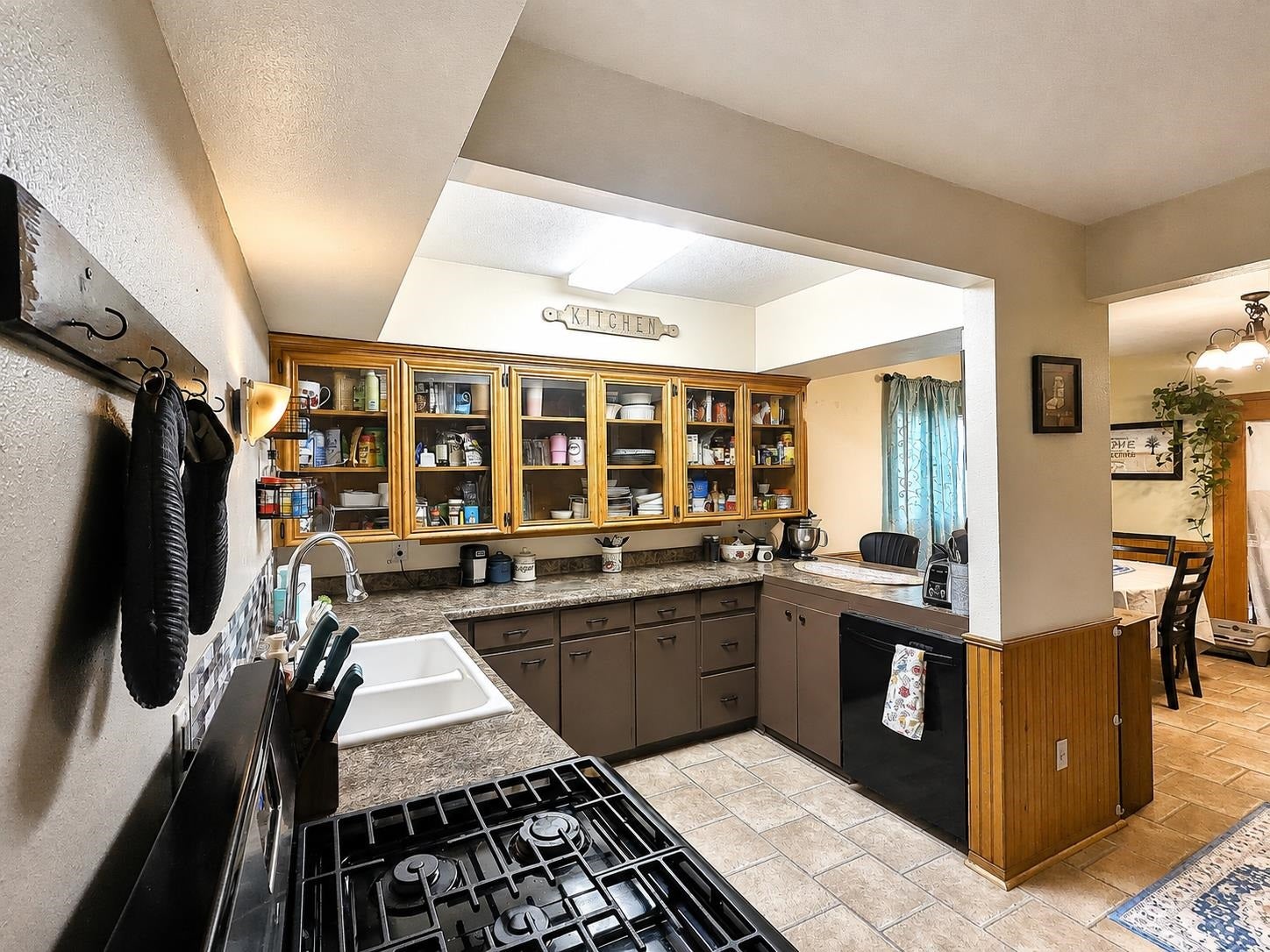 205 2nd St