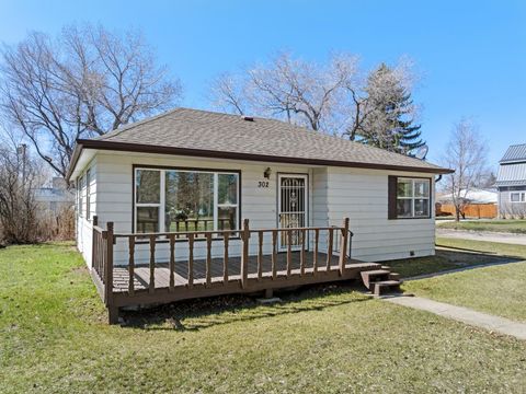 302 3rd Ave SE, Mohall, ND 58761 - #: 240675
