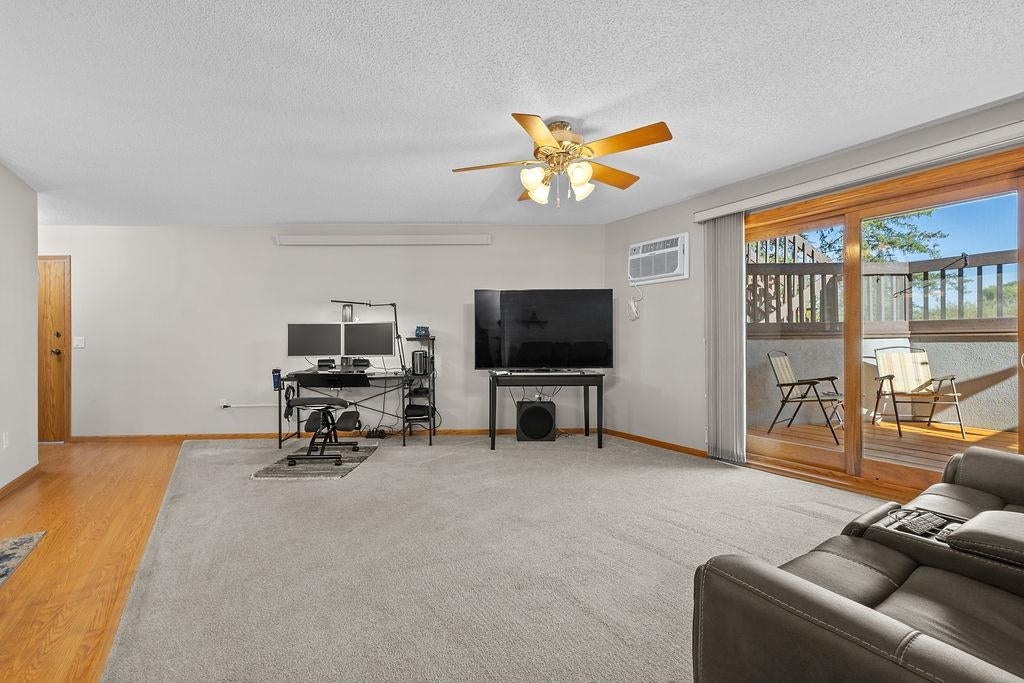924 28th Ave SW #108