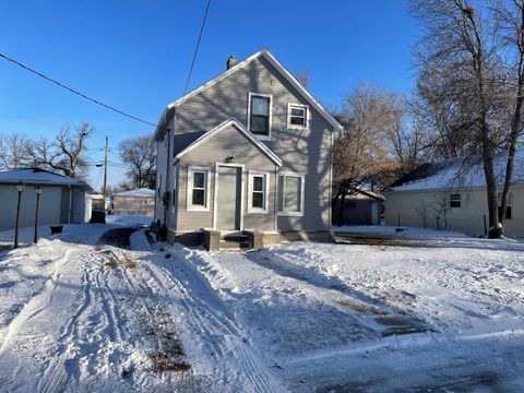 510 4th St NW, Minot, ND 58703 - #: 240080