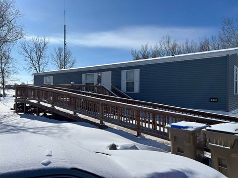 MLS: 250372