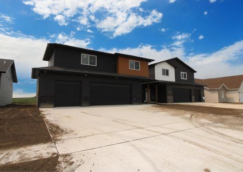 713 Driscoll Ave, Surrey, ND 58785 - #: 241135