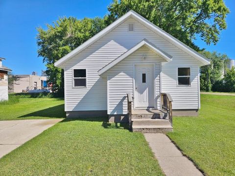 213 3rd St SE, Rugby, ND 58368 - #: 241080