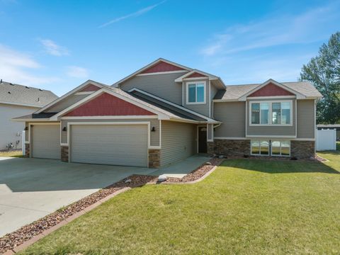 1300 27th St NW, Minot, ND 58703 - #: 241318